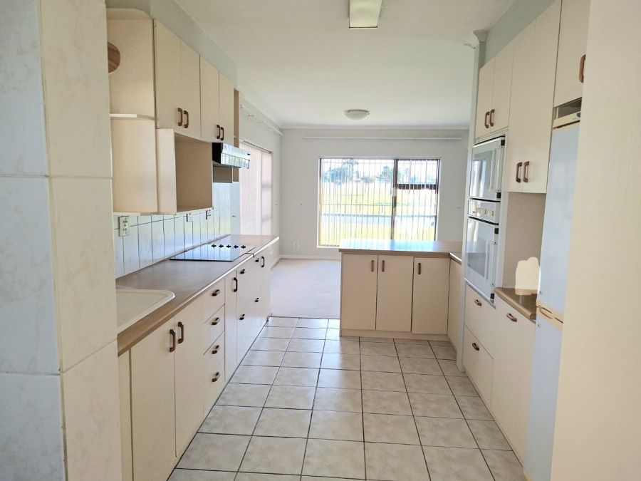3 Bedroom Property for Sale in Rouxville Western Cape